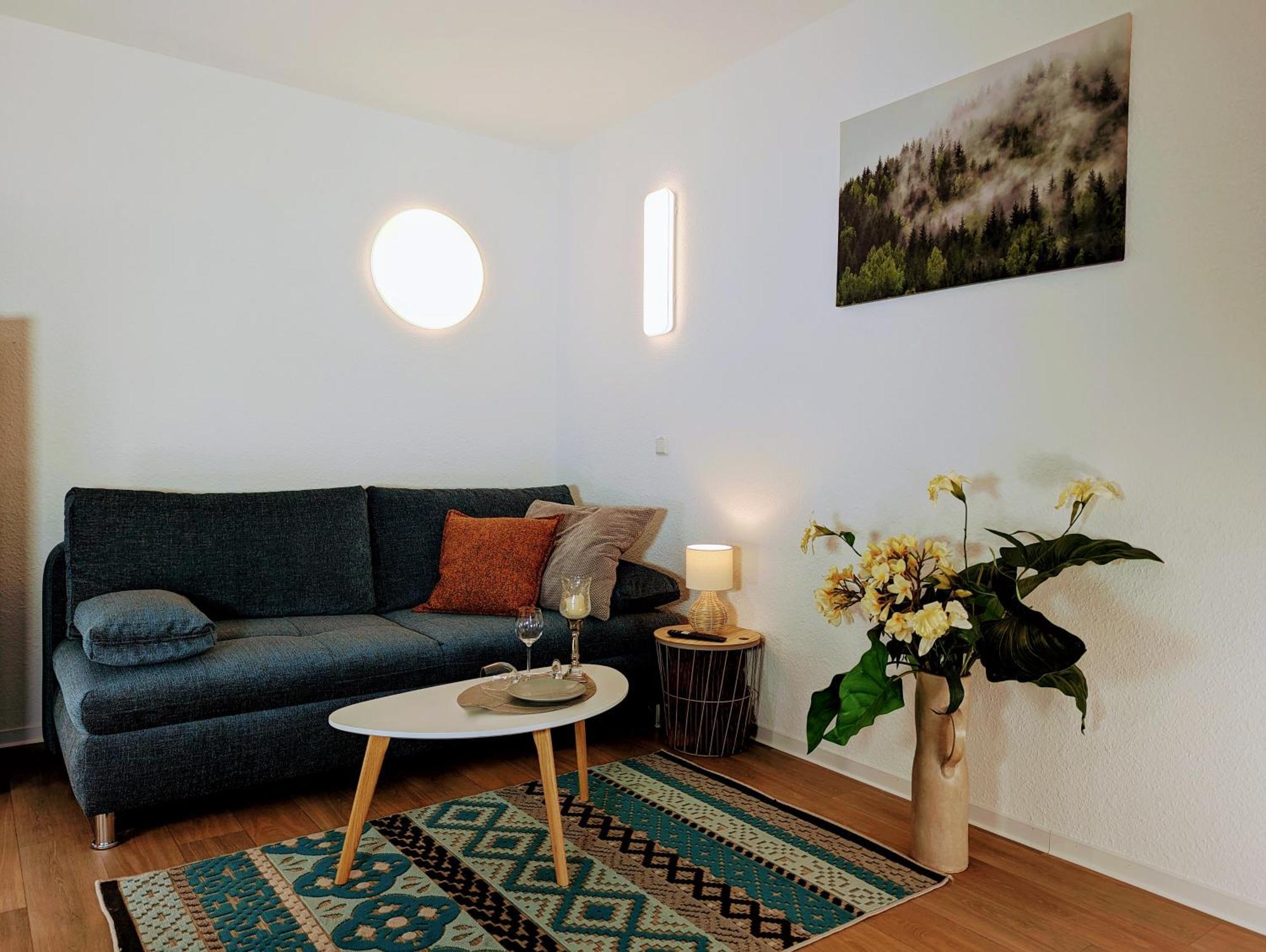 Fewo Urban Gotha - Apartment Orangerie - Am Schlosspark- Parken An Der Der Tuer- Barrierefrei, 900 Meter Zum Bahnhof - Wallbox Dış mekan fotoğraf