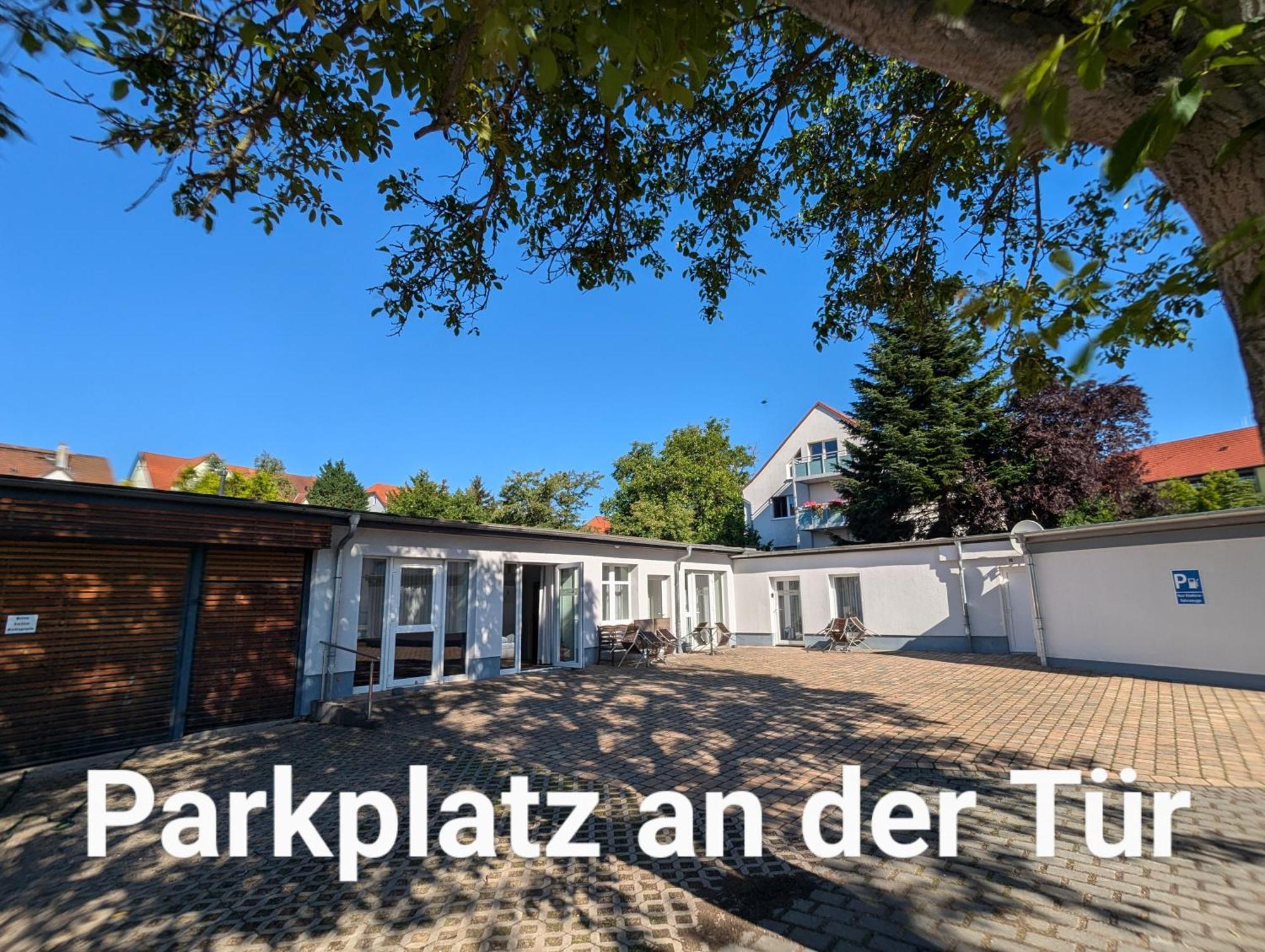 Fewo Urban Gotha - Apartment Orangerie - Am Schlosspark- Parken An Der Der Tuer- Barrierefrei, 900 Meter Zum Bahnhof - Wallbox Dış mekan fotoğraf